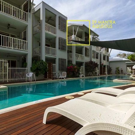 Ferienwohnung 29 Aqua At Aqueous On Port Port Douglas Exterior foto